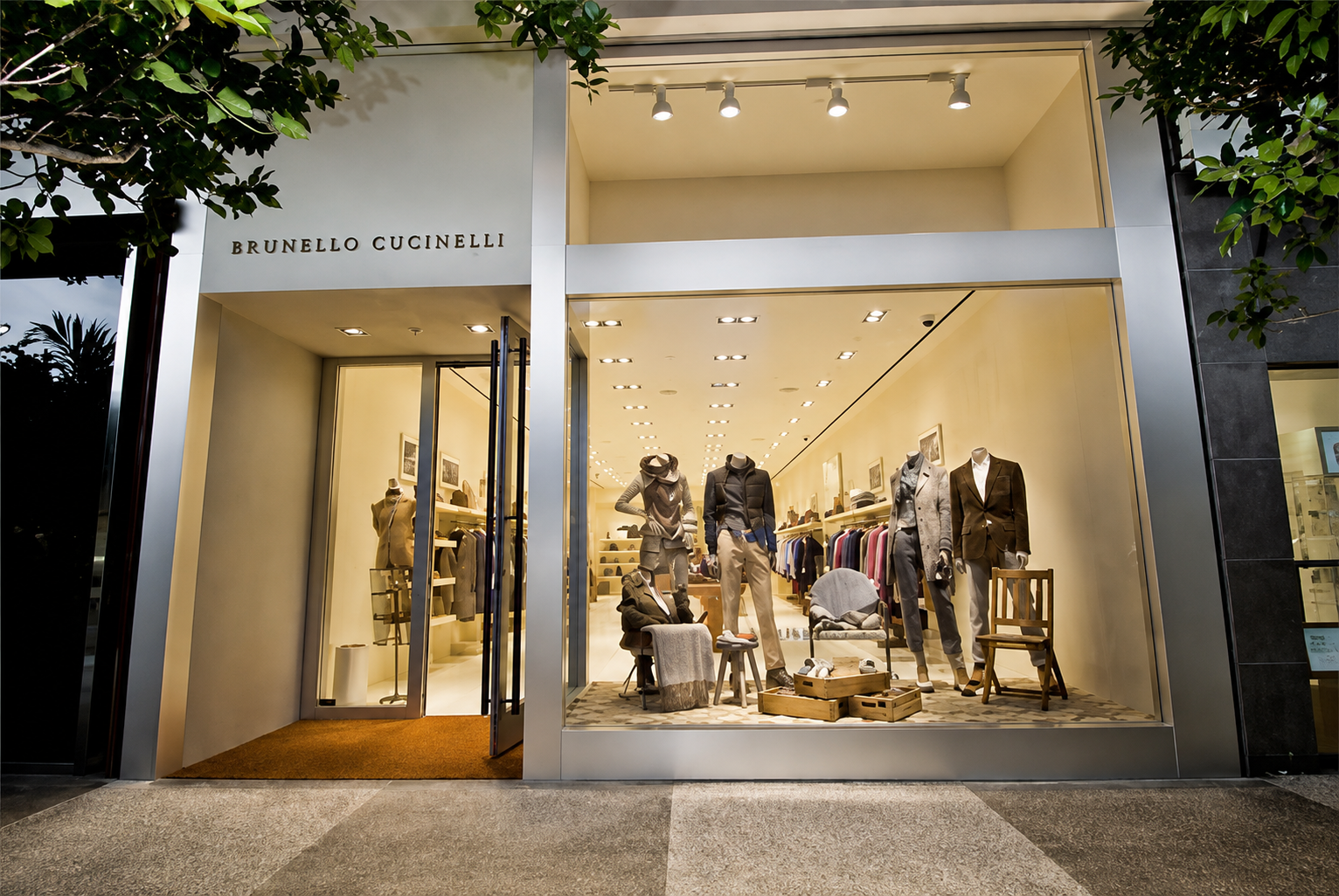 Brunello Cucinelli — boutique, Rodeo Drive